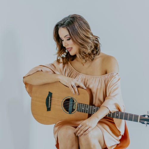 liah-soares