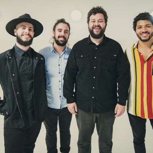 Zimbra lança clipe de "Claro Que o Sol"
