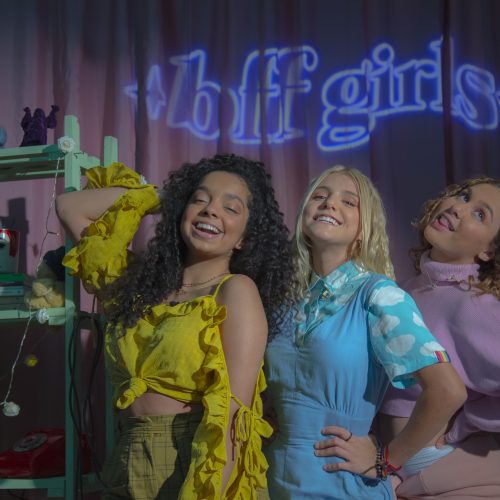 BFF Girls lança a inédita "Promete"
