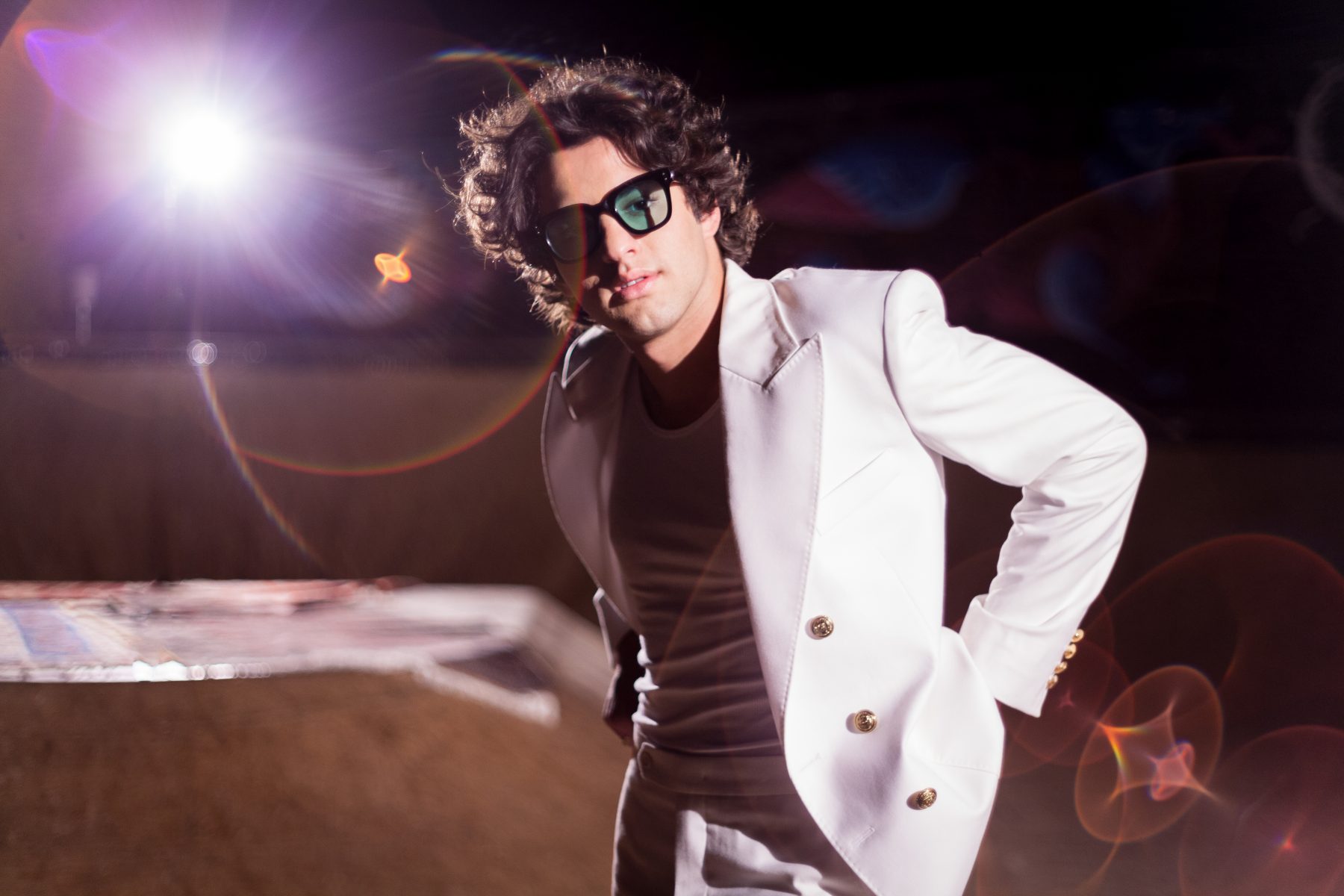 Lucas Pretti promove série de apresentações inéditas no projeto "Sun Sessions"