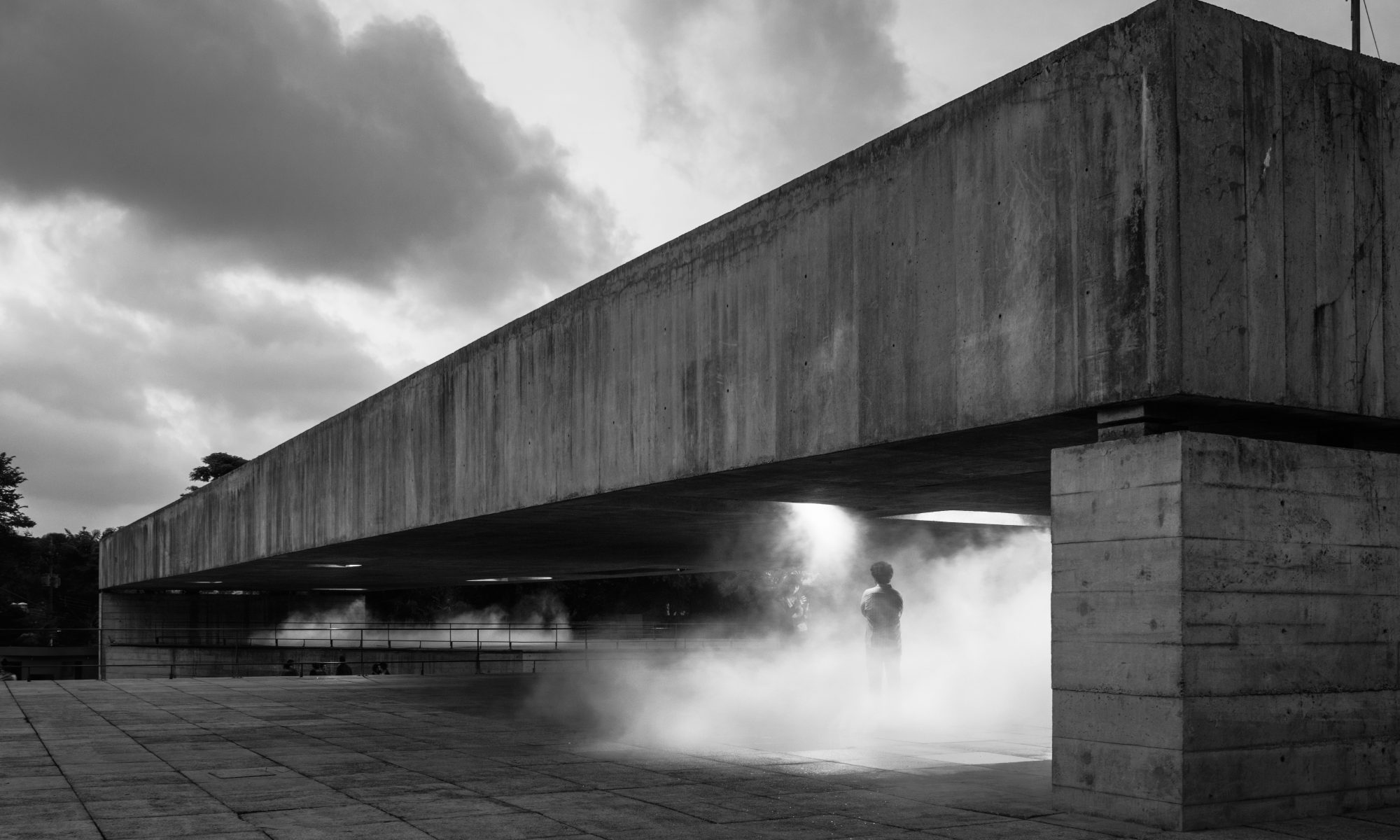 MuBE Lança Exposição para quem passa na rua