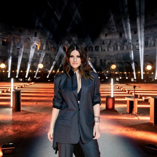 Laura Pausini lança novo single