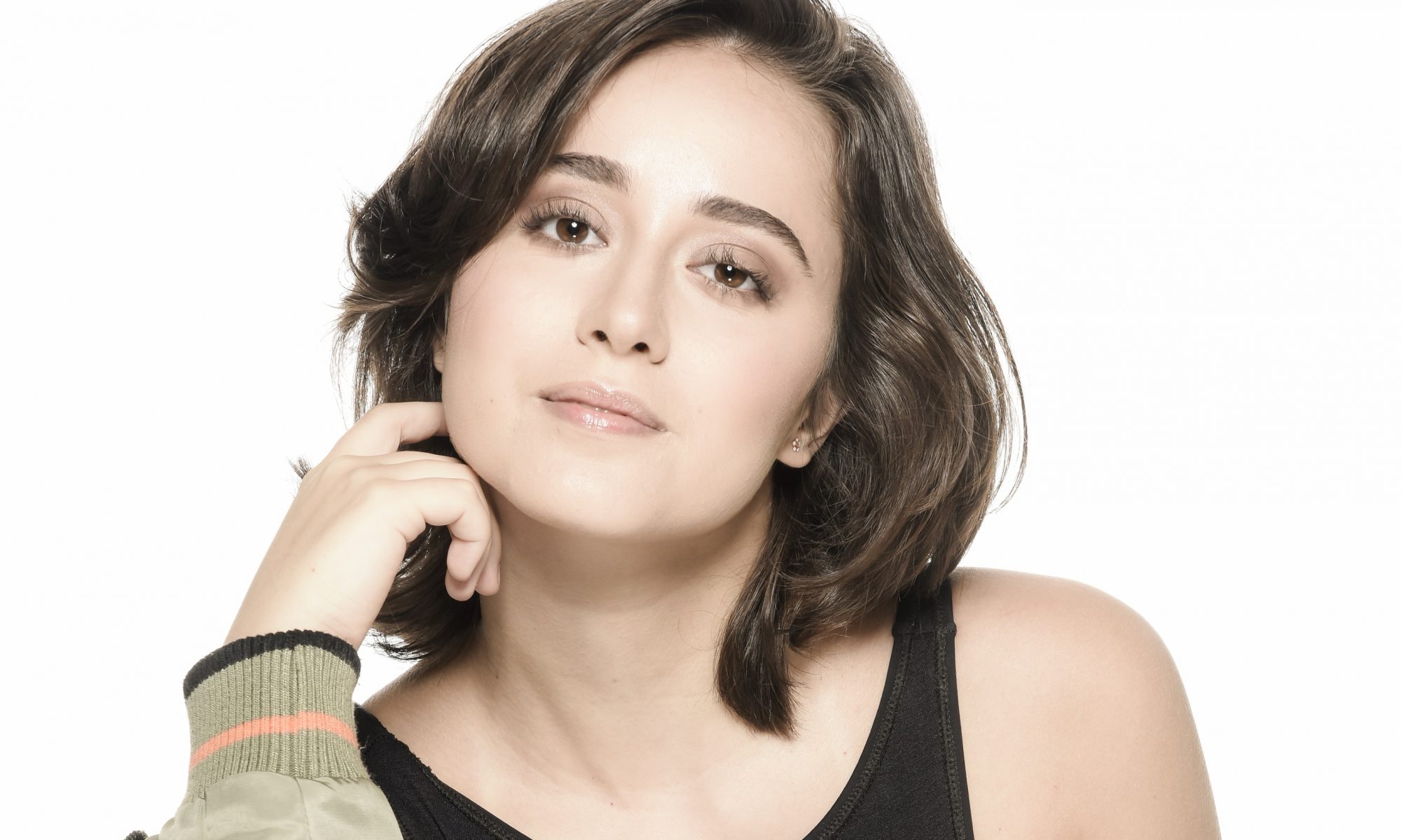 Marianna Alexandre lança primeiro single autoral