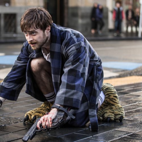 "Armas em Jogo", com Daniel Radcliffe, estreia na TNT