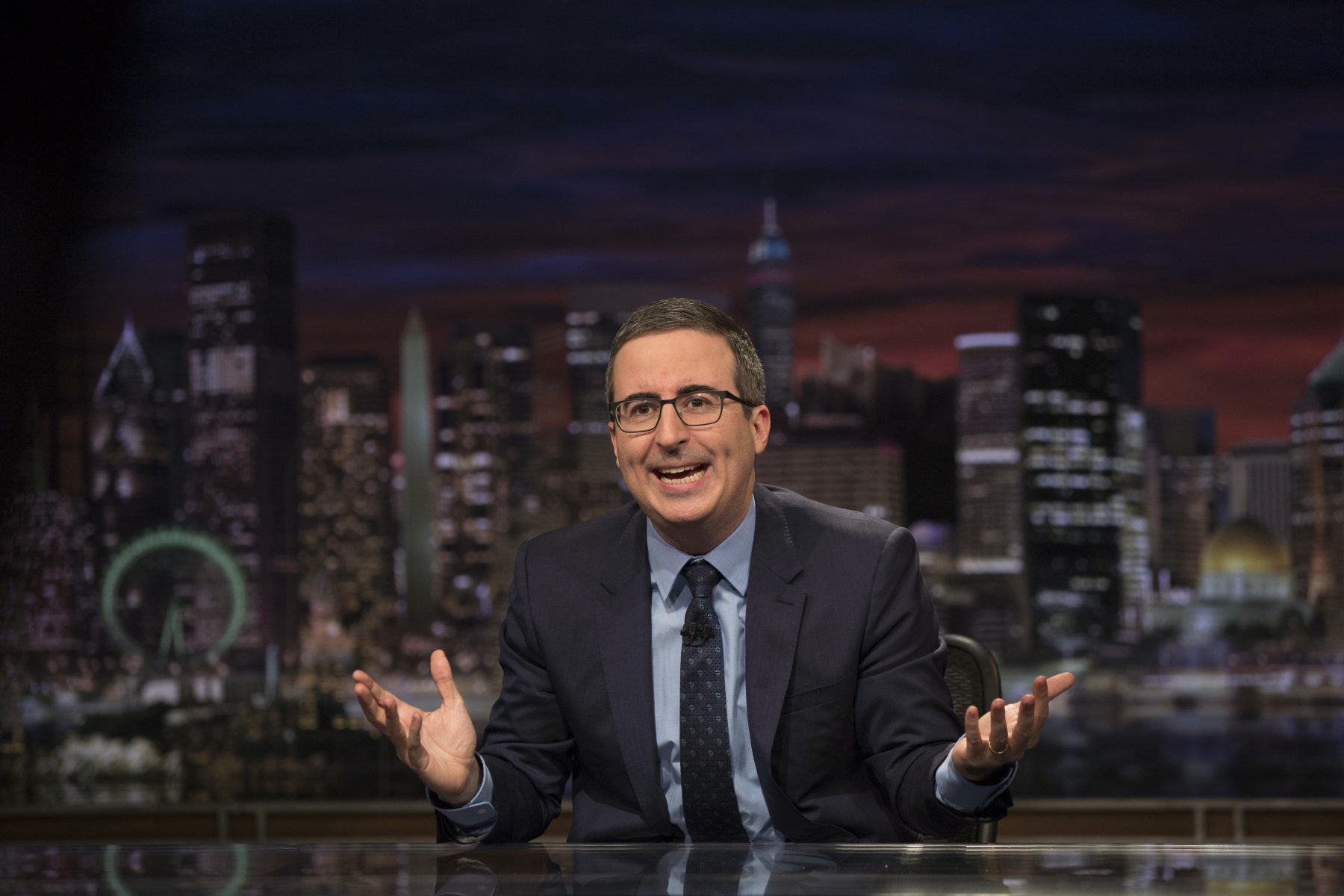 'Last Week Tonight With John Oliver' retorna para a 8ª temporada!