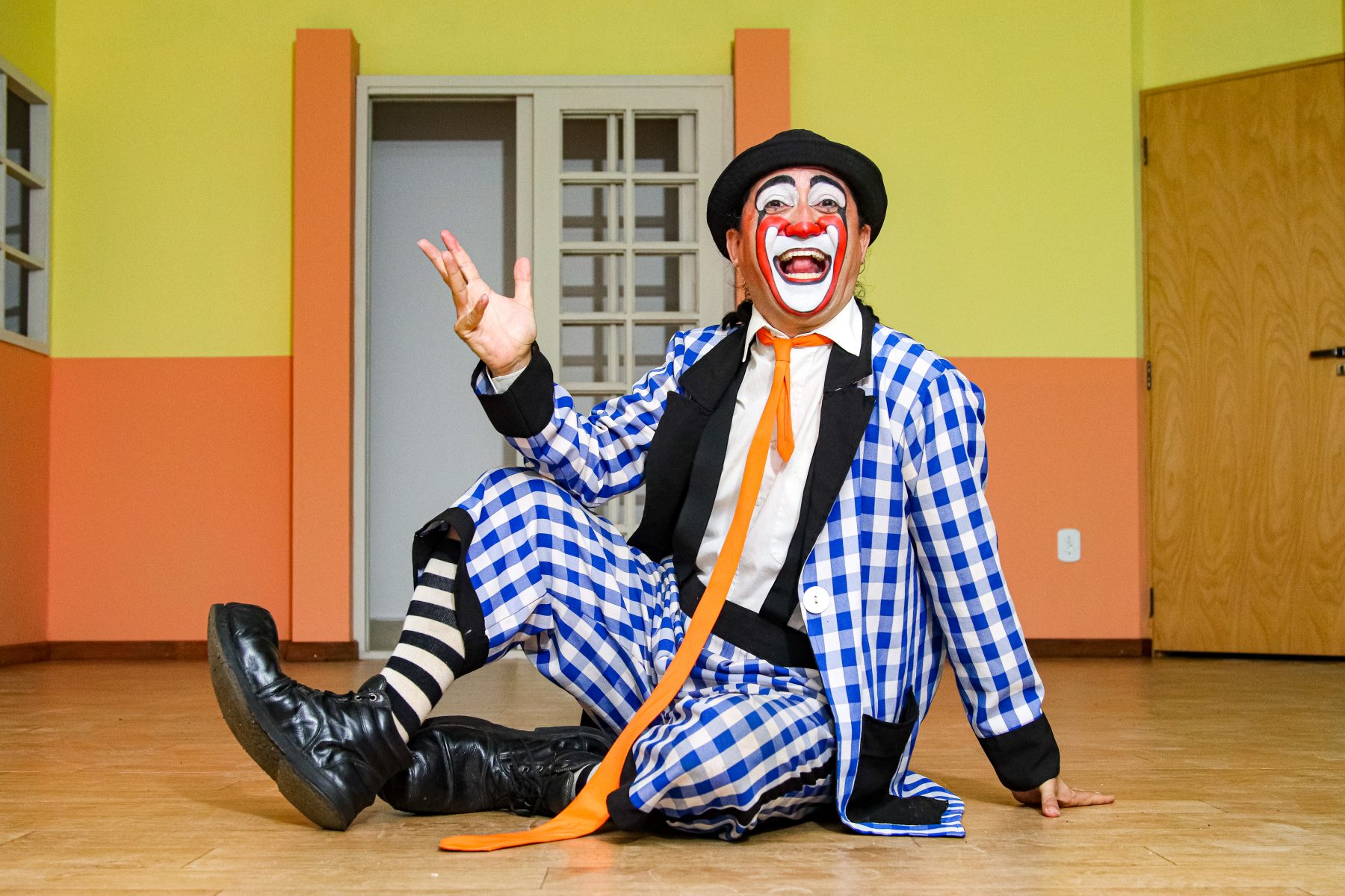 Senhoras e Senhores: Circo de Teatro Tubinho faz temporada on-line