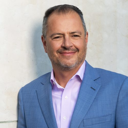 Mulheres africanas com AIDS: realidade abordada em livro